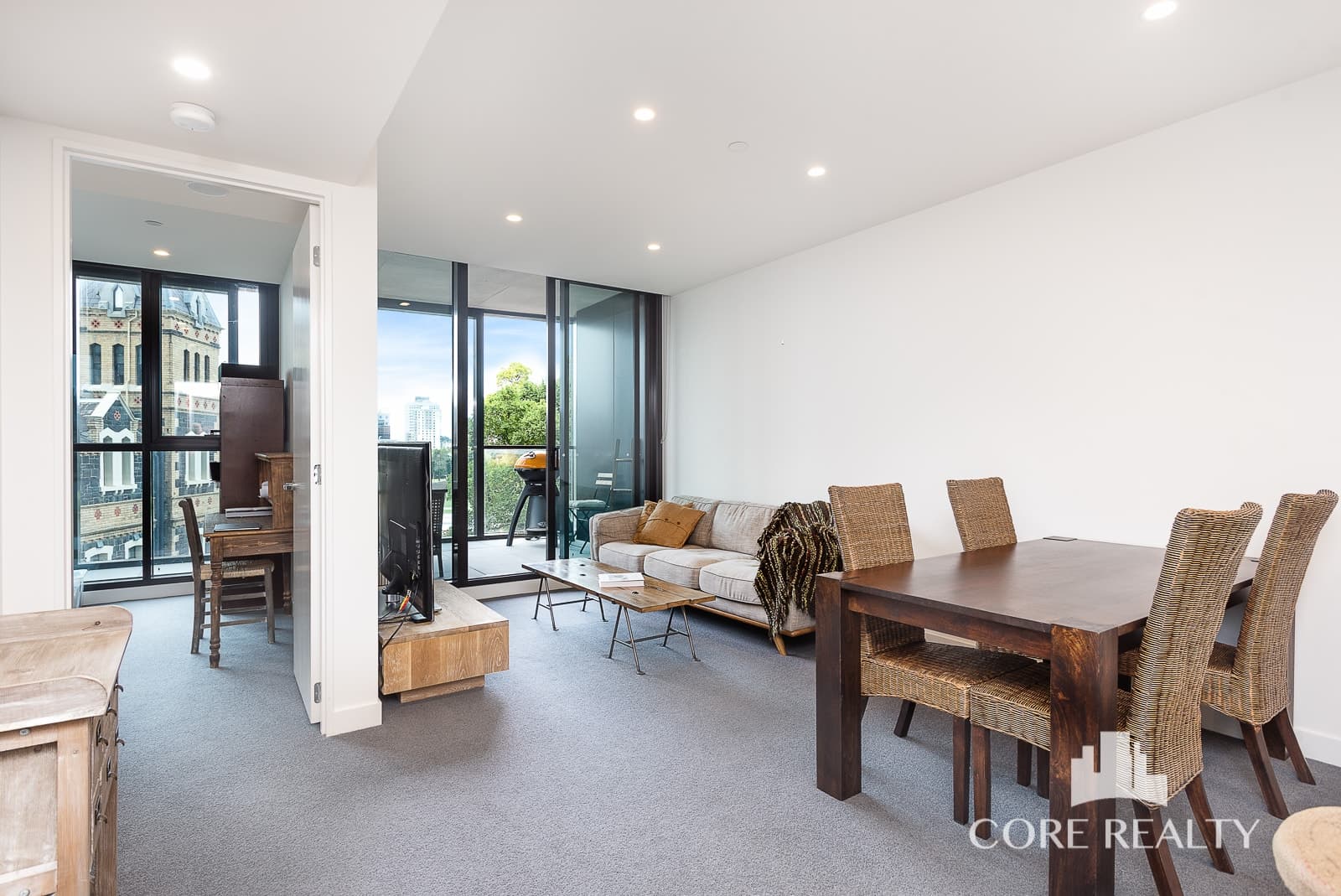 321/555 St Kilda Road, Melbourne - Image 1