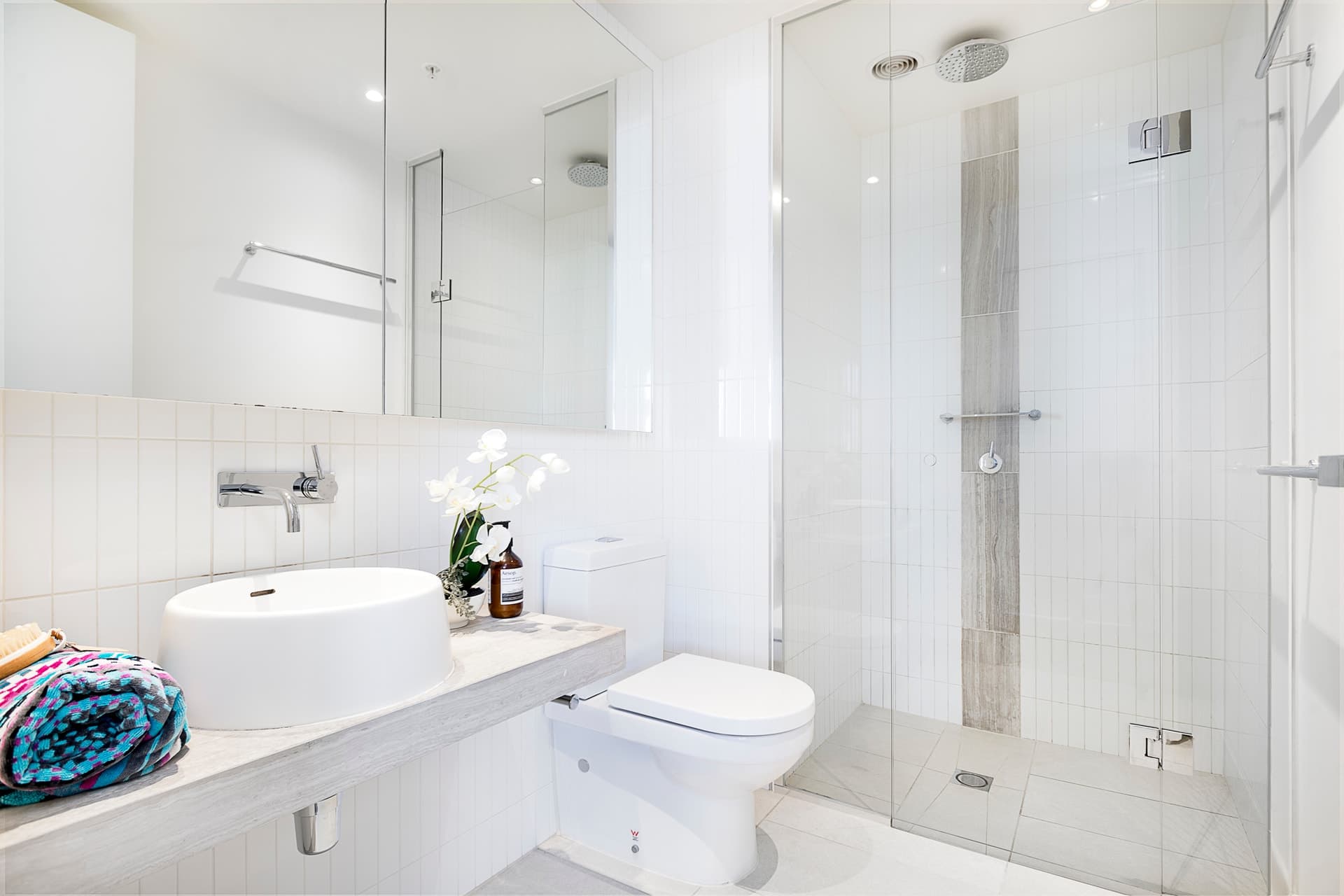 2803/155 Franklin  Street, Melbourne - Thumbnail 5