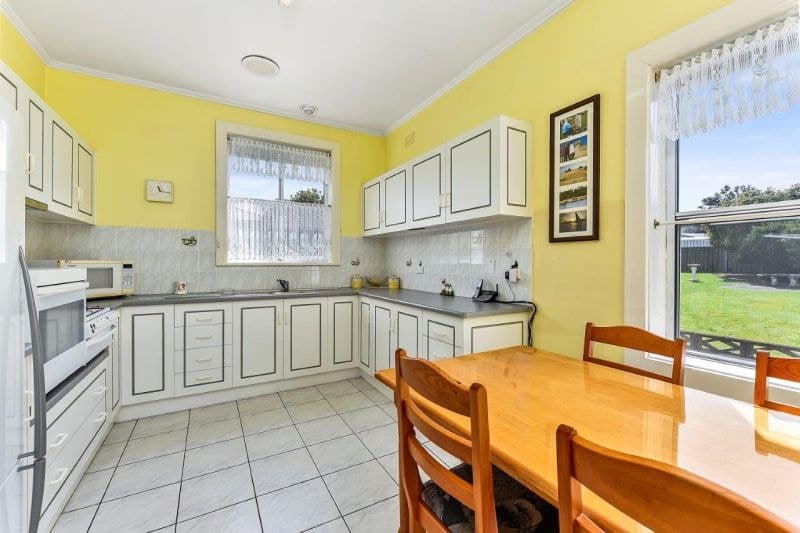 2 Laird Street Mount Gambier SA, Mount Gambier - Thumbnail 6