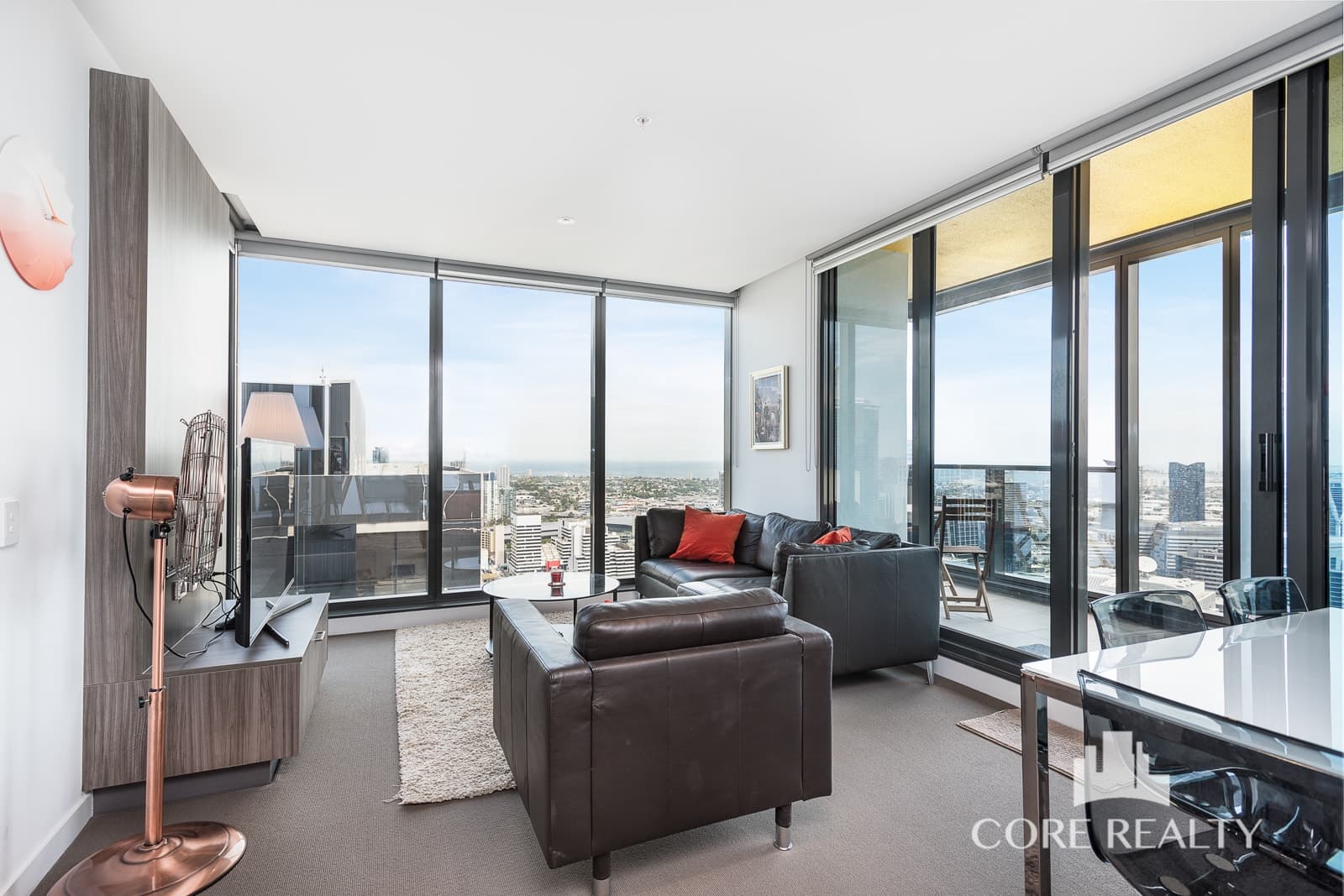 4111/220 Spencer  Street, Melbourne - Thumbnail 2
