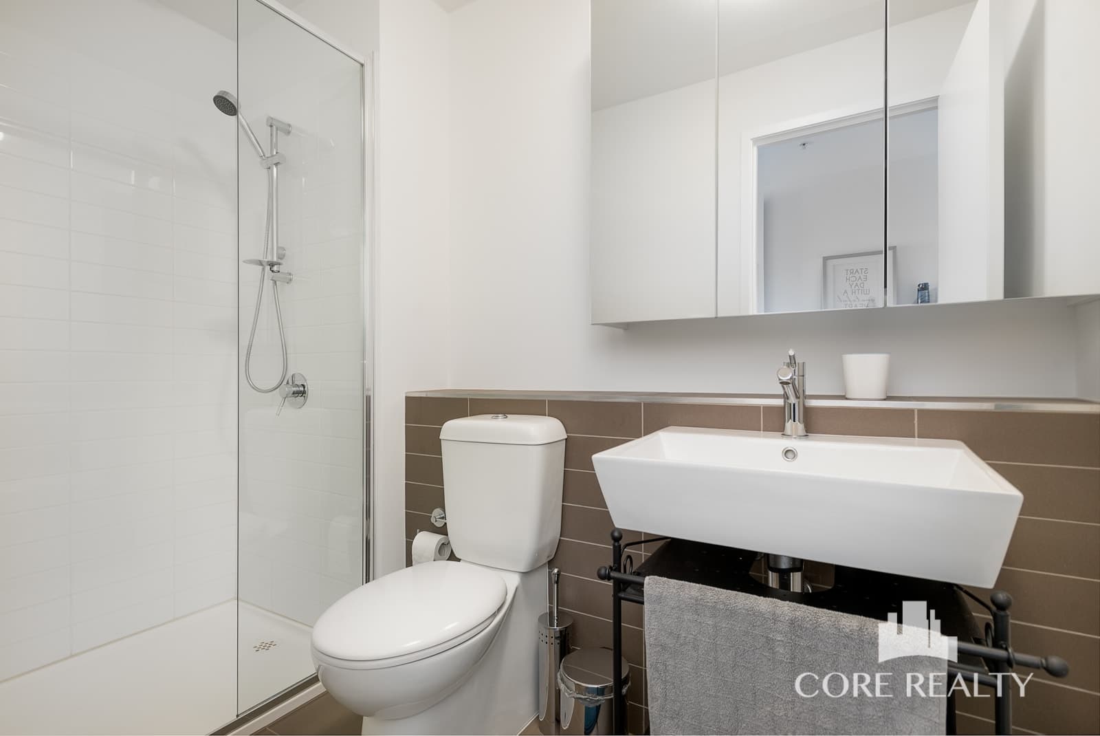 4111/220 Spencer  Street, Melbourne - Thumbnail 7