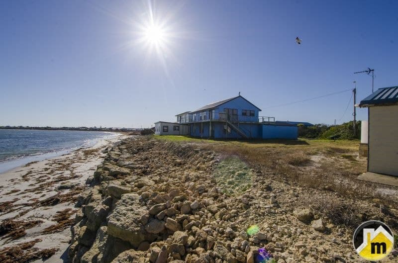 36 Newton Road Pelican Point SA, Pelican Point - Image 1