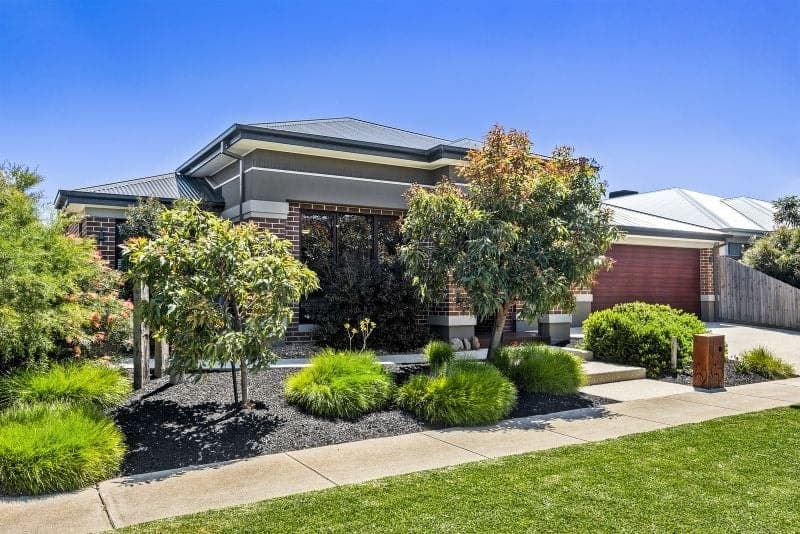 19 Yarrow Street, Ocean Grove VIC, Ocean Grove - Thumbnail 2