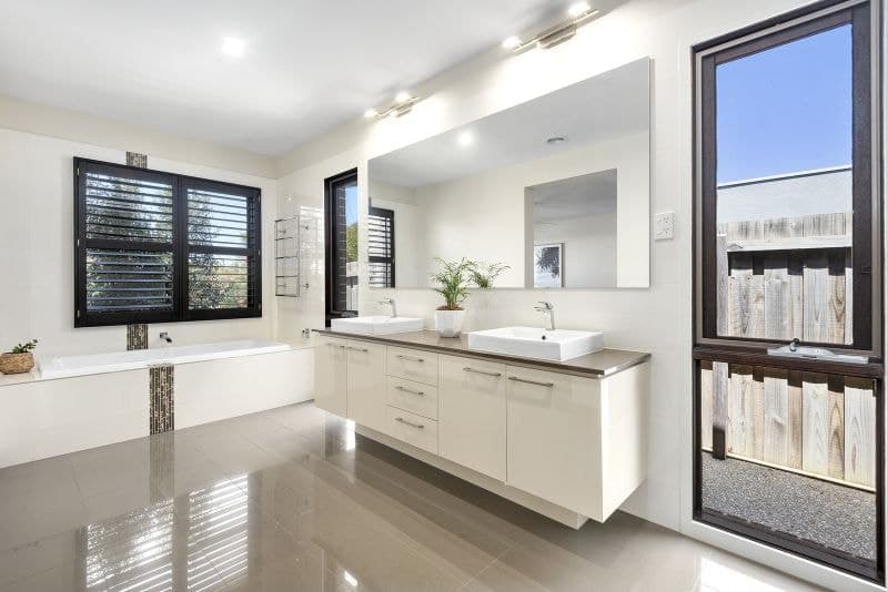 19 Yarrow Street, Ocean Grove VIC, Ocean Grove - Thumbnail 6