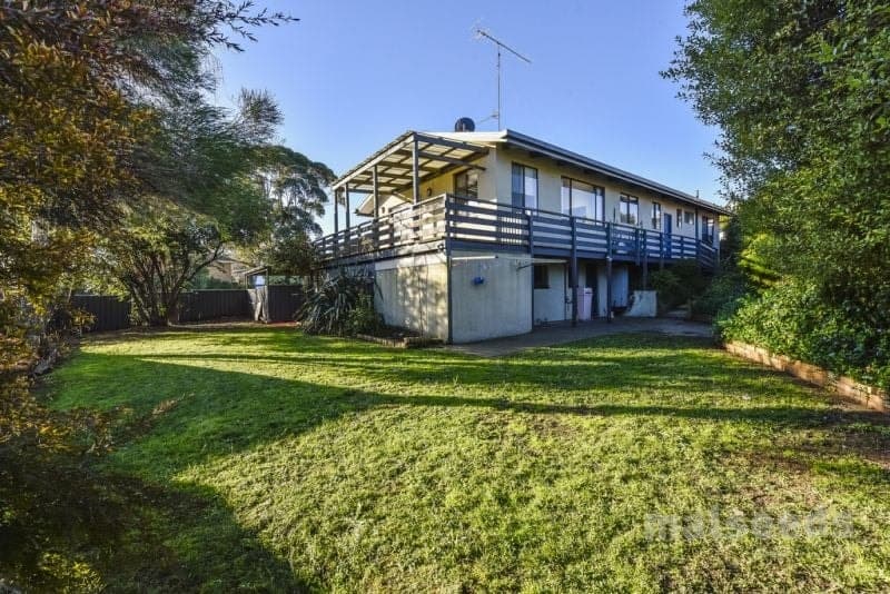 14 Smith Street Mount Gambier SA, Mount Gambier - Image 1