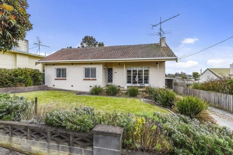 10 Renfrey Place Mount Gambier SA, Mount Gambier - Thumbnail 2