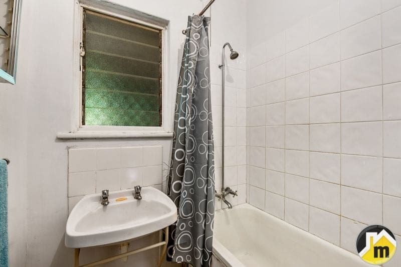 18 Schinkel Street MOUNT GAMBIER SA, Mount Gambier - Thumbnail 2