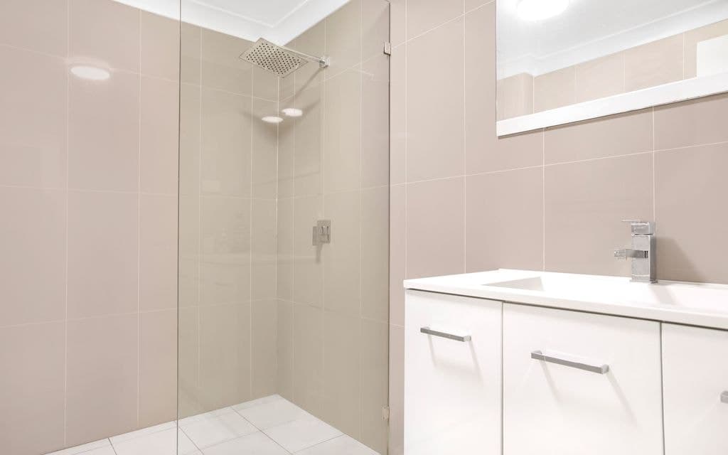 3/15 Hillview Avenue, GWYNNEVILLE NSW 2500, Gwynneville - Thumbnail 2