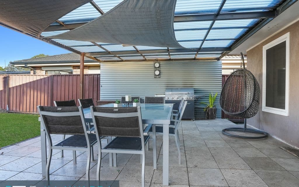 32 Gordon Avenue, OAK FLATS NSW 2529, Oak Flats - Image 1