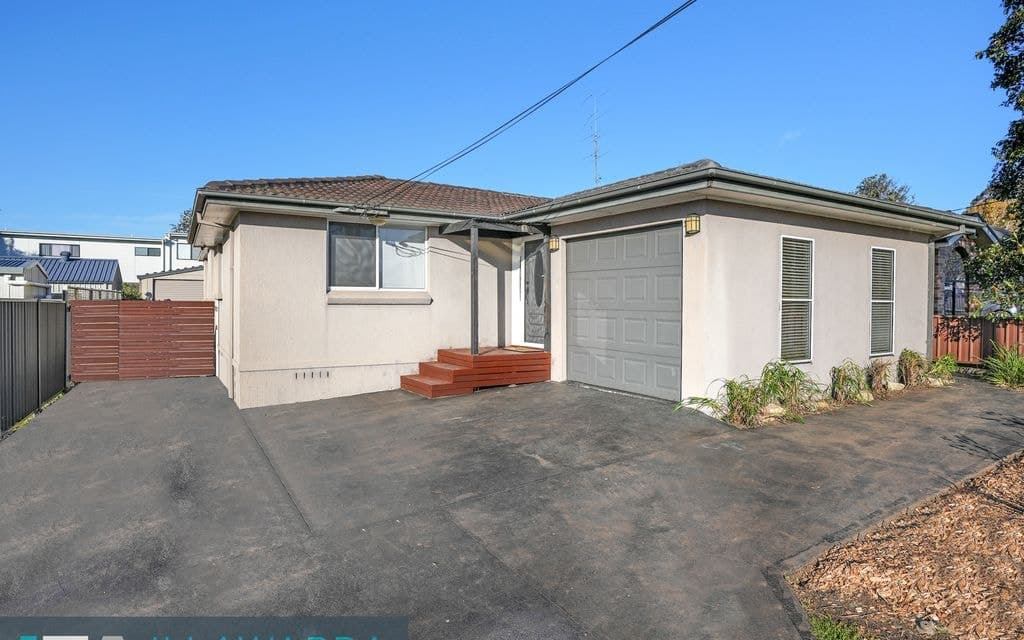 32 Gordon Avenue, OAK FLATS NSW 2529, Oak Flats - Thumbnail 3