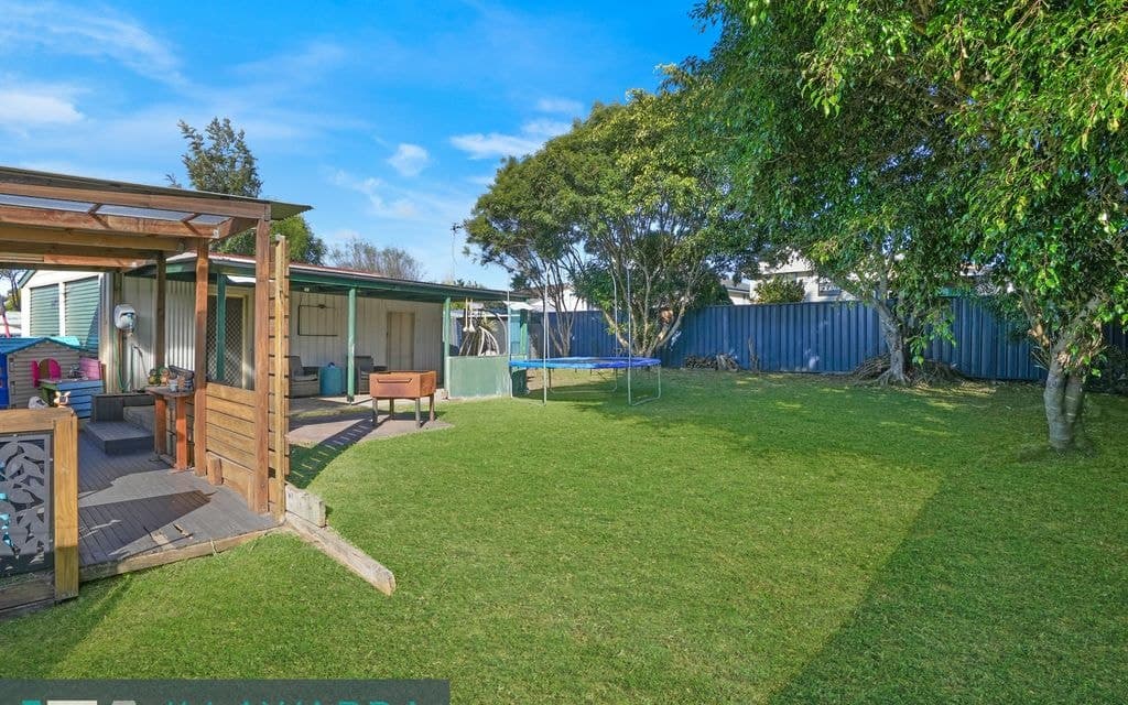 76 Bradman Avenue, WARILLA NSW 2528, Warilla - Thumbnail 2