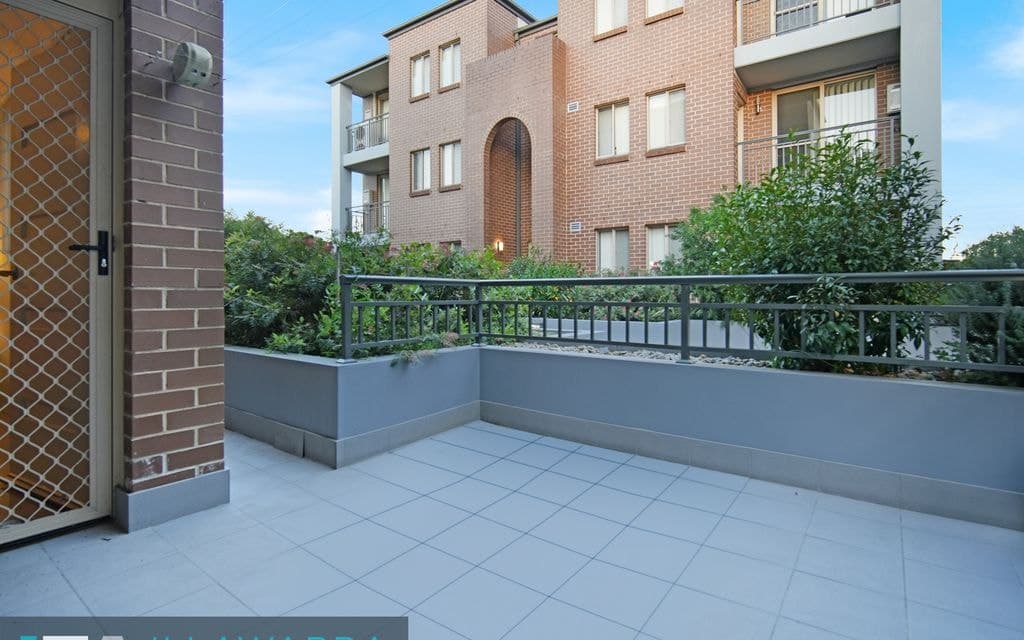 8/5-7 Princes Highway, FIGTREE NSW 2525, Figtree - Image 1