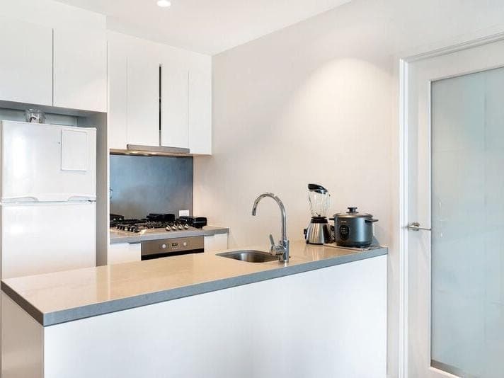 1907/45 Clarke Street, Southbank - Thumbnail 4