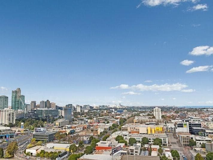 1907/45 Clarke Street, Southbank - Thumbnail 7