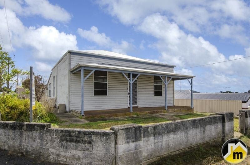 52 Queens Avenue Mount Gambier SA, Mount Gambier - Image 1
