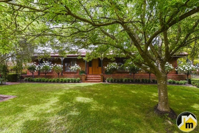 12 Johnson Court Mount Gambier SA, Mount Gambier - Image 1