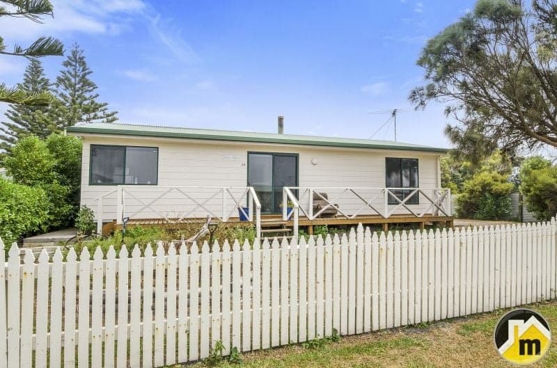 14 Kuhl Drive Racecourse Bay SA, Racecourse Bay - Image 1