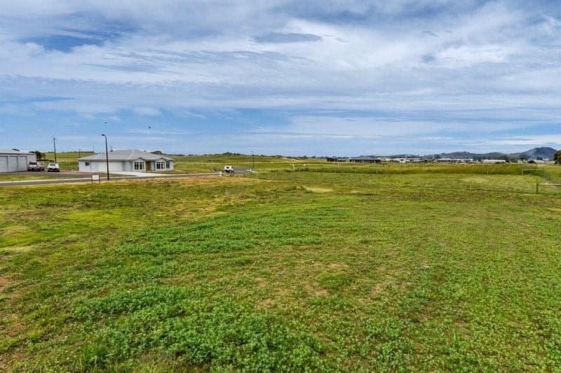 2 Carey Court Suttontown SA, Suttontown - Image 1