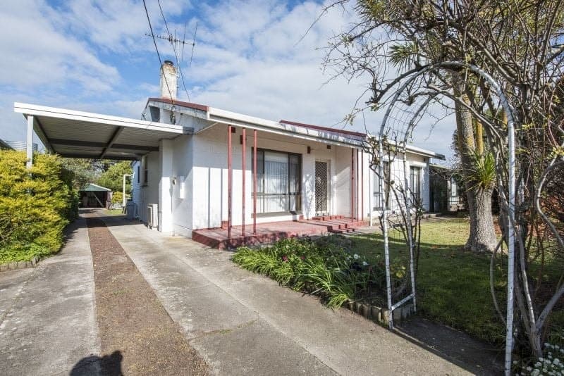 17 Plunkett Terrace Millicent SA, Millicent - Thumbnail 3