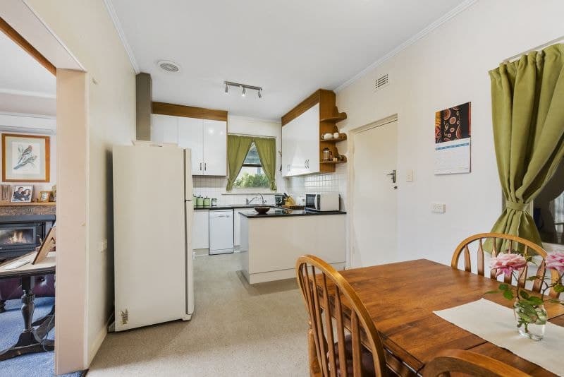 17 Plunkett Terrace Millicent SA, Millicent - Thumbnail 7