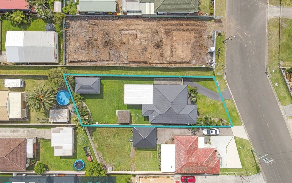 34 Addison Avenue, LAKE ILLAWARRA NSW 2528, Lake Illawarra - Thumbnail 2