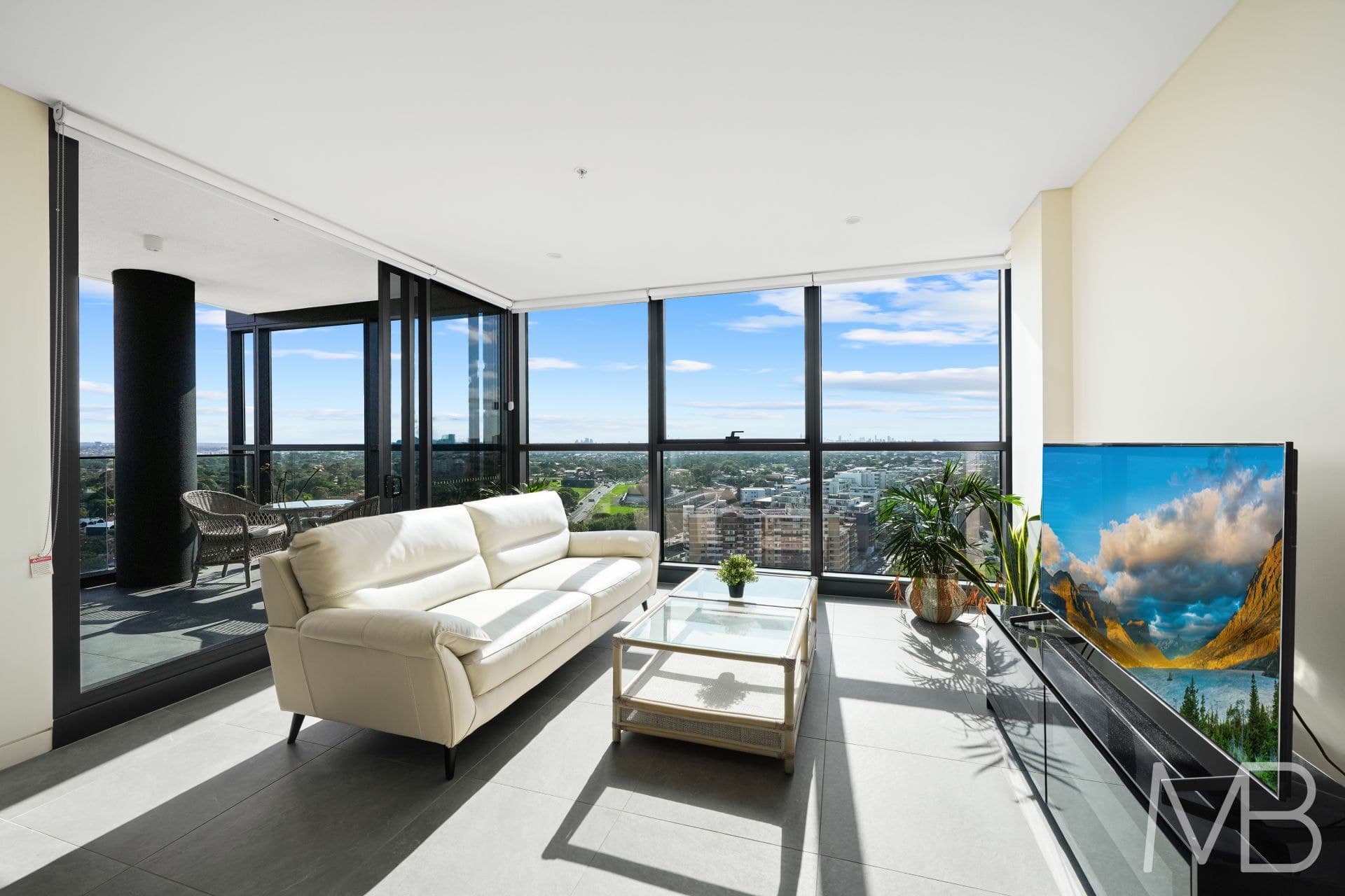 2102/7 NIPPER STREET HOMEBUSH, Homebush - Thumbnail 3