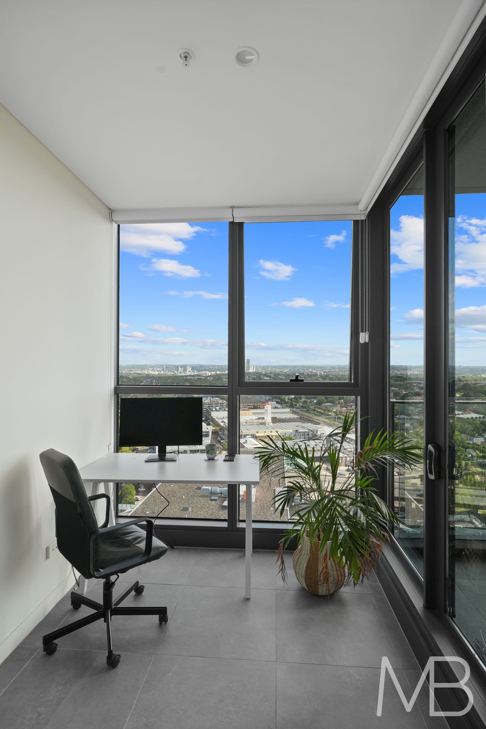 2102/7 NIPPER STREET HOMEBUSH, Homebush - Thumbnail 8