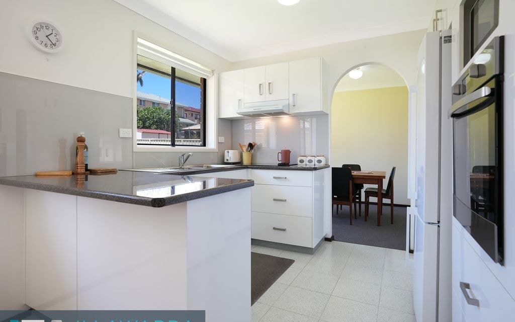 27 Lachlan Avenue, BARRACK HEIGHTS NSW 2528, Barrack Heights - Thumbnail 6