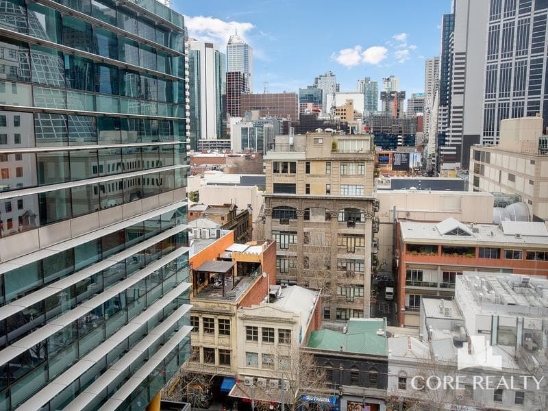 516/300 Swanston Street, Melbourne - Image 1