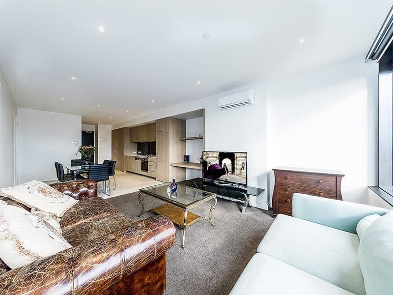 1106/155 Franklin Street, Melbourne - Image 1