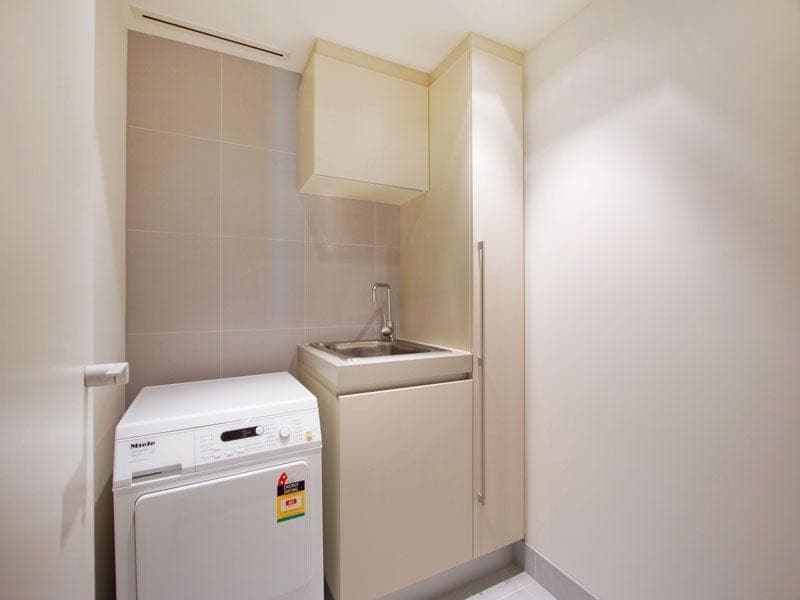 904/8 Kavanagh Street, Southbank - Thumbnail 7