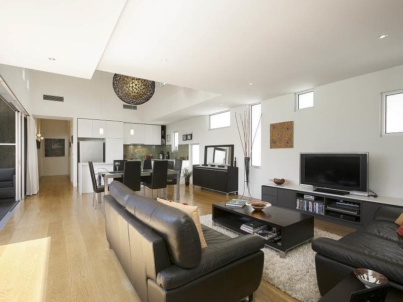 7/74 Stokes Street, Port Melbourne - Thumbnail 3
