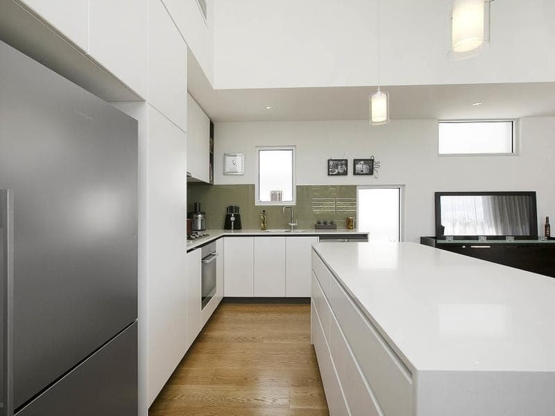 7/74 Stokes Street, Port Melbourne - Thumbnail 6