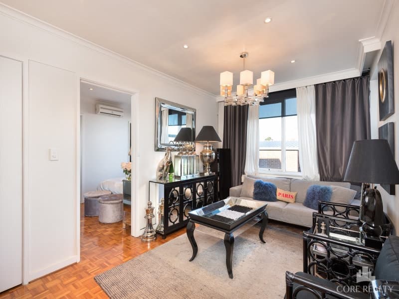 11/24 Alma Road, St Kilda - Image 1