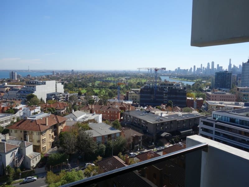1007/101 St Kilda Road, St Kilda - Thumbnail 5