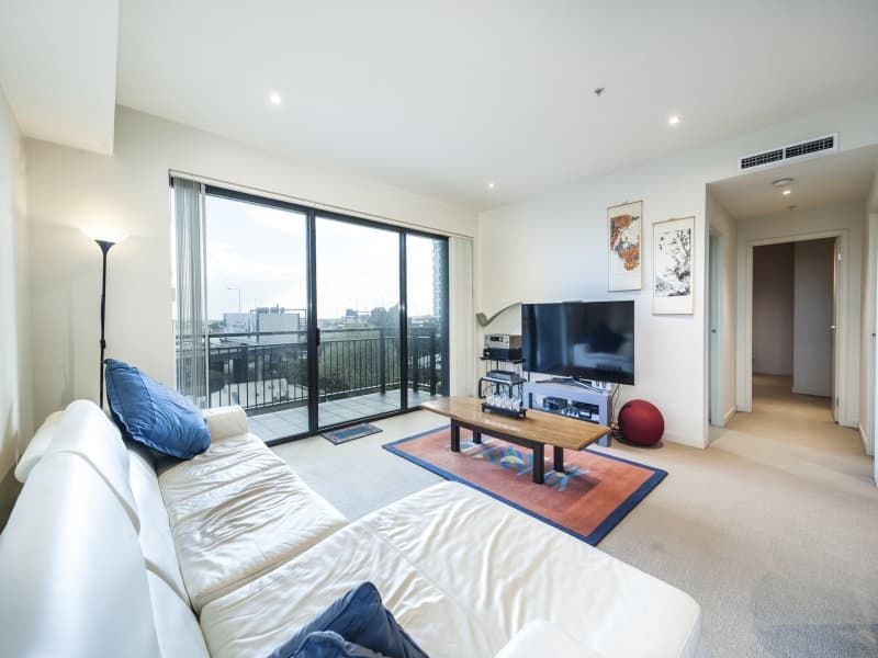 708/80 Clarendon Street, Southbank - Thumbnail 2