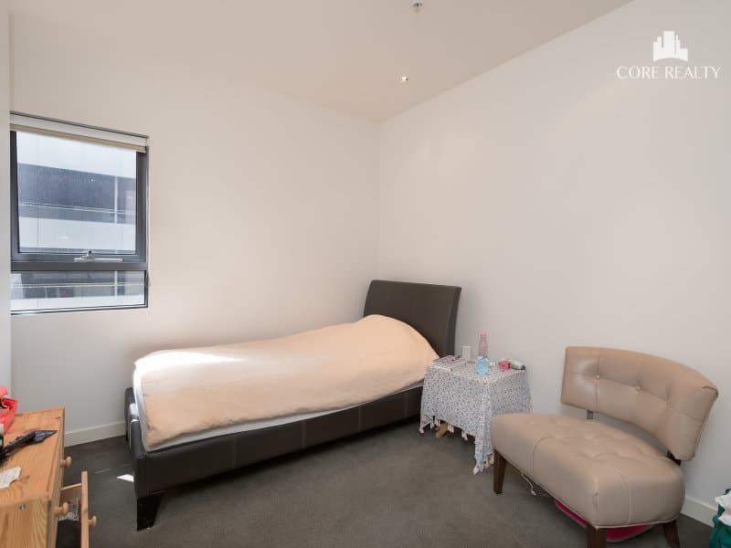 513/55 Queens Road, Melbourne - Thumbnail 4