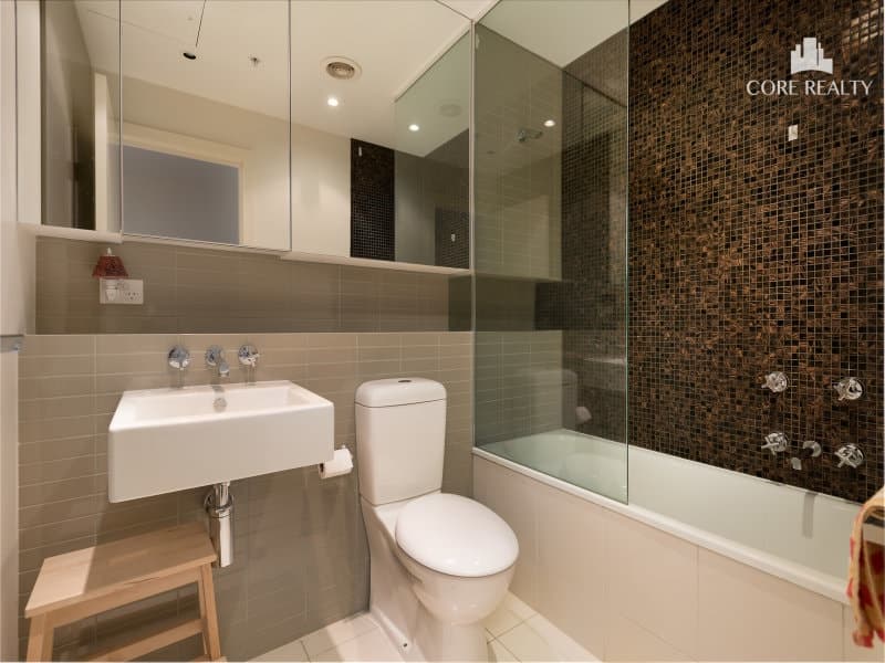 513/55 Queens Road, Melbourne - Thumbnail 5