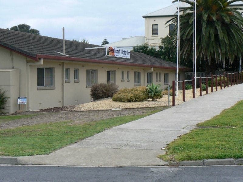 13 Railway Terrace Beachport SA, Beachport - Thumbnail 3