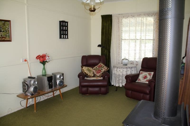 7 Clinton Street Millicent SA, Millicent - Thumbnail 8