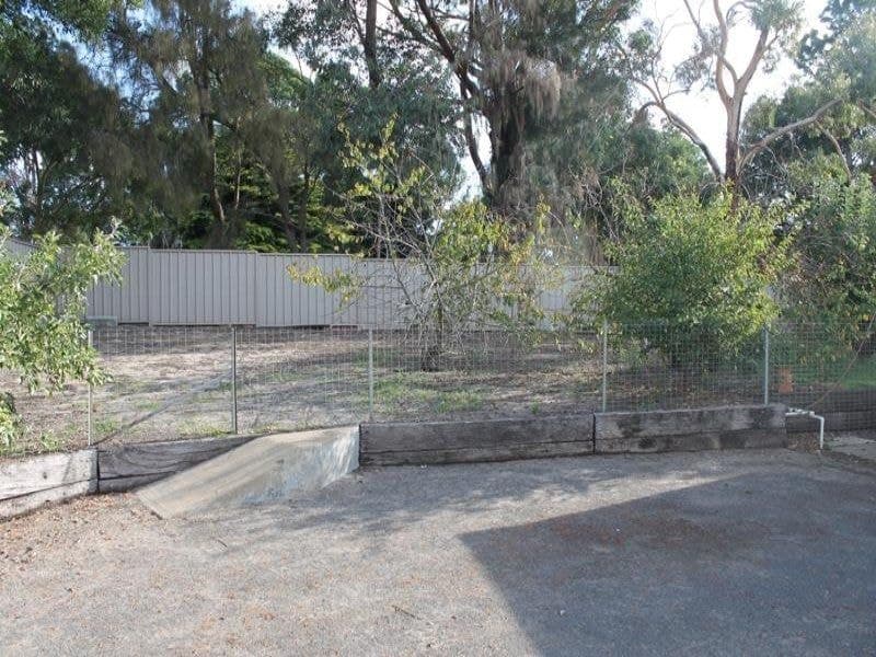 38 Monash Terrace Millicent SA, Millicent - Thumbnail 2