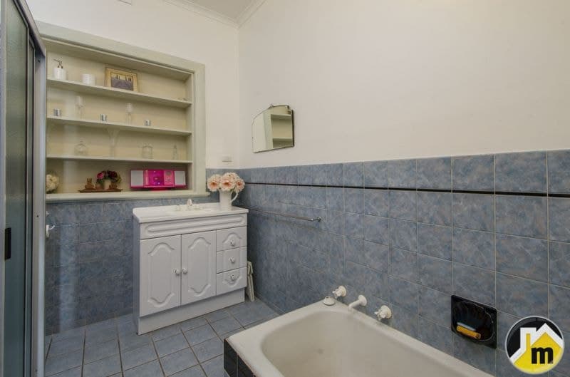 5 Wyatt Street Mount Gambier SA, Mount Gambier - Image 1