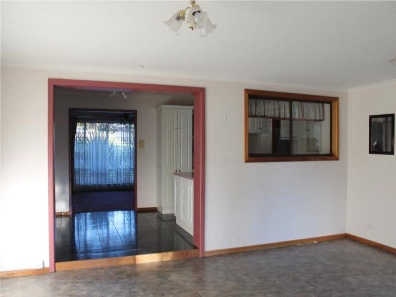 17 Campbell Street Millicent SA, Millicent - Thumbnail 8