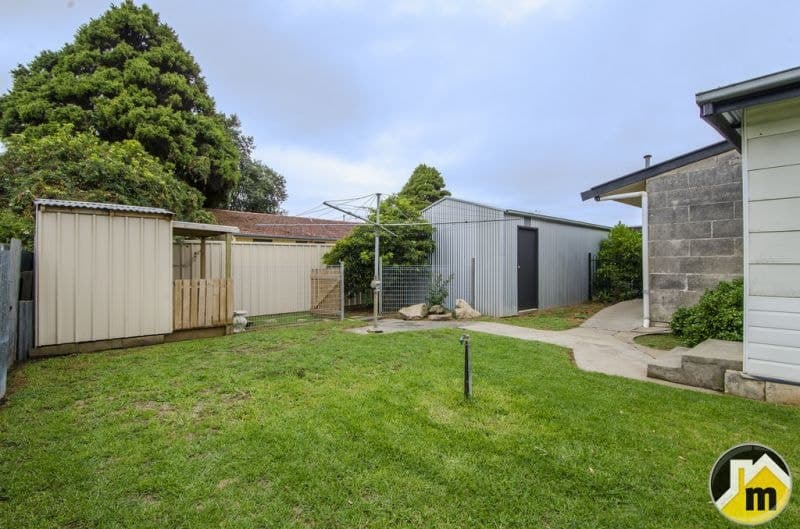 27 Derrington Street Mount Gambier SA, Mount Gambier - Thumbnail 2