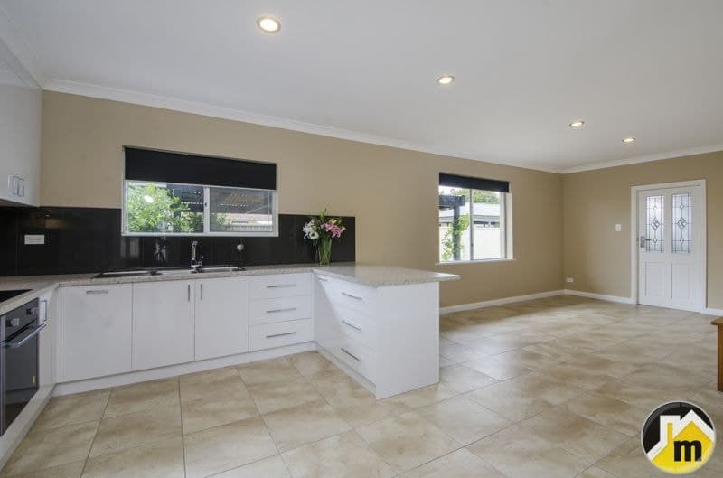 27 Derrington Street Mount Gambier SA, Mount Gambier - Thumbnail 4