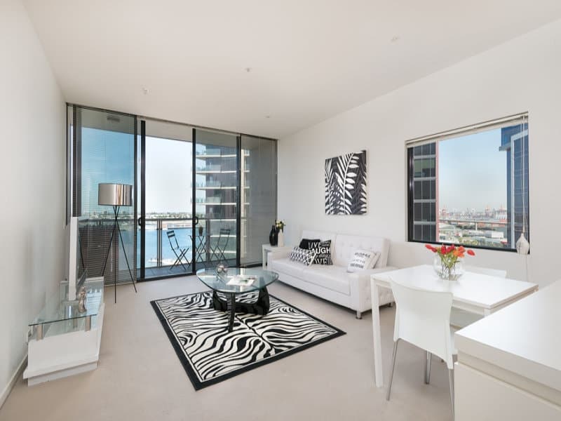 906/20 Rakaia Way, Docklands - Thumbnail 2