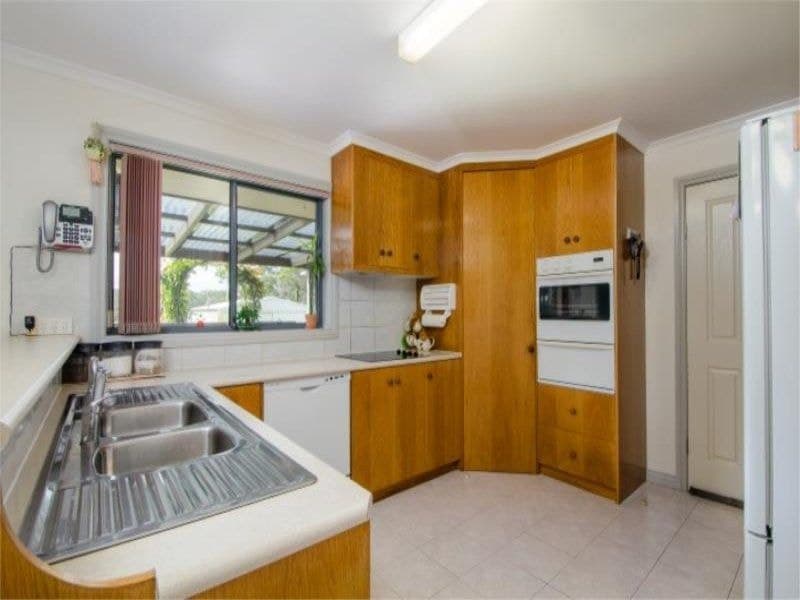 16 Arthur Street Tarpeena SA, Tarpeena - Thumbnail 5