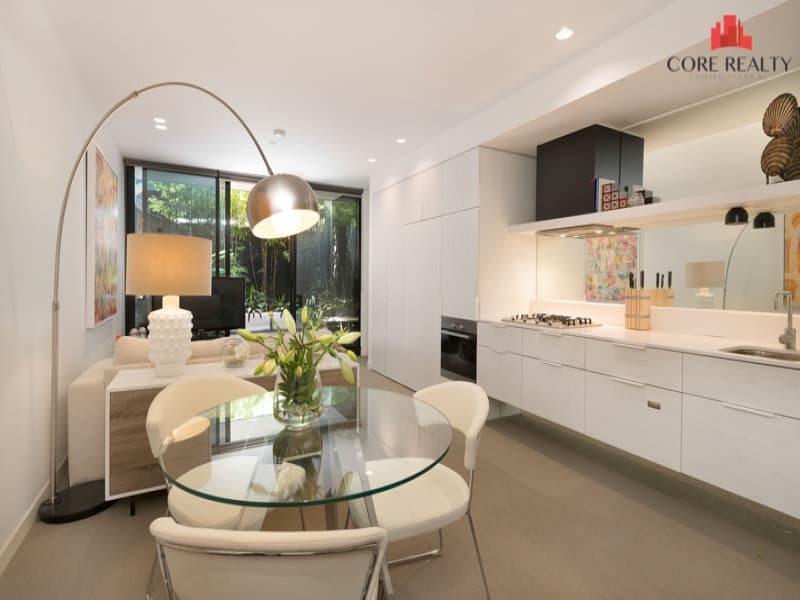 517/22 Dorcas Street, Southbank - Image 1