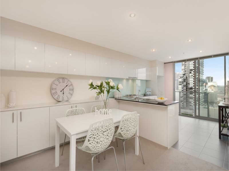 1504/8 Exploration Lane, Melbourne - Thumbnail 2