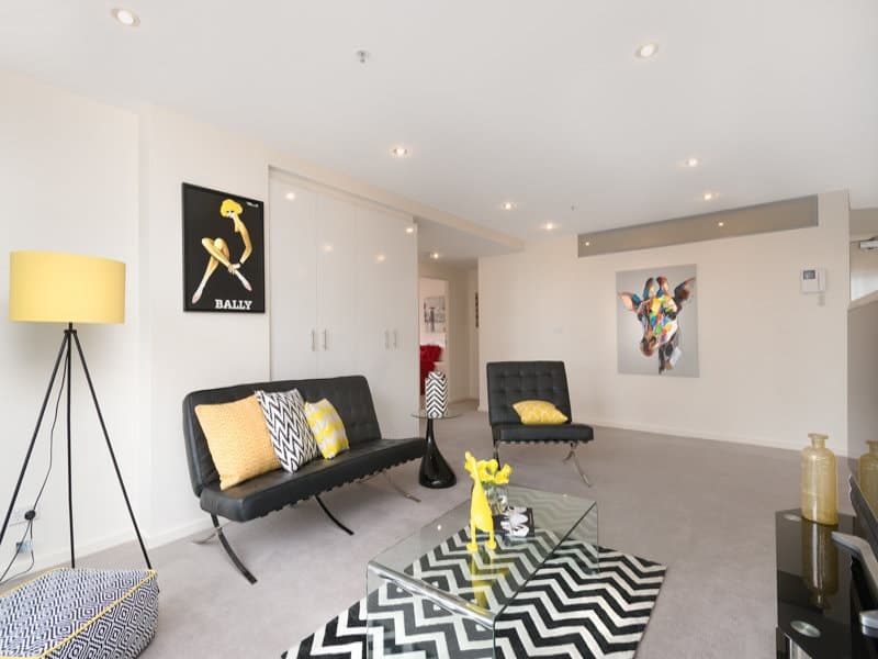 1504/8 Exploration Lane, Melbourne - Thumbnail 3